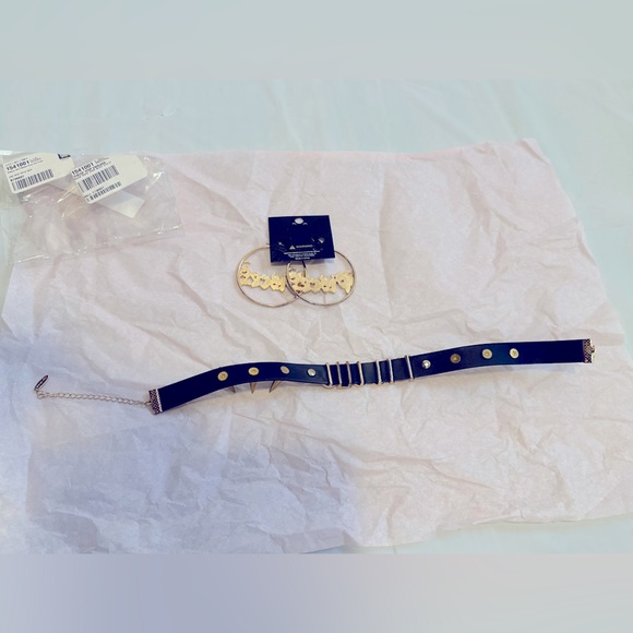 Dolls kill Jewelry Bundle - Picture 5 of 9